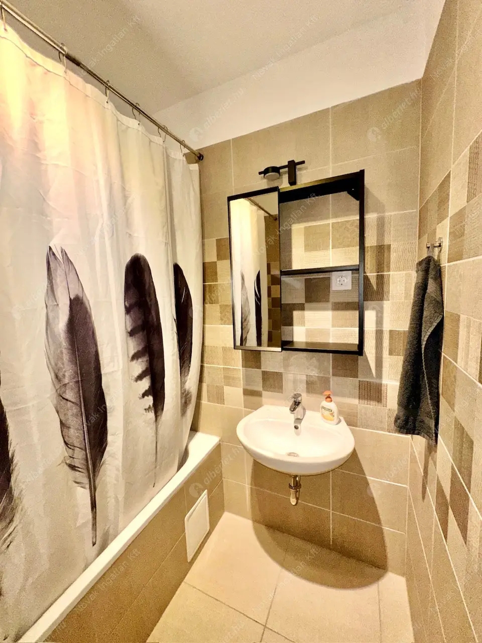 Kiadó albérlet 320000 Ft/hó áron: Budapest, IX. kerület  Gát utca. Mérete: 52 nm, 2 szobás | Alberlet.hu - 6585585