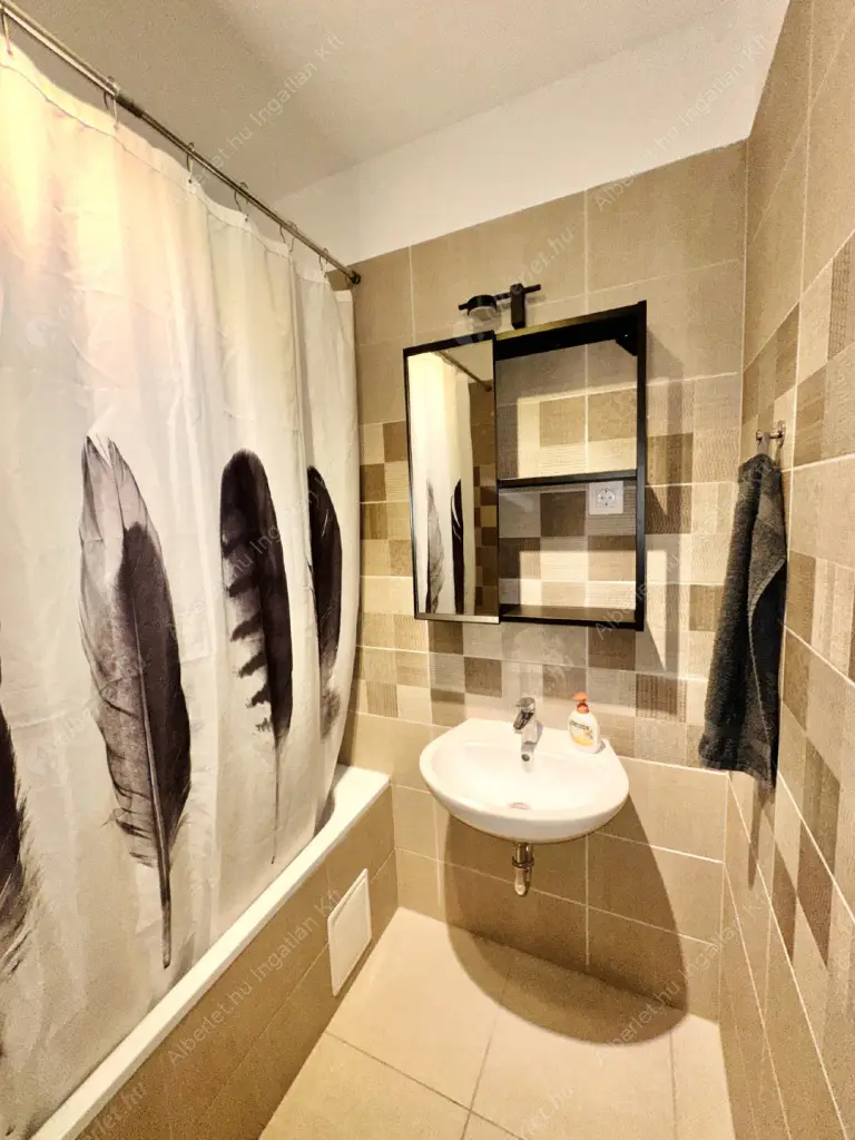 Kiadó albérlet 350000 Ft/hó áron: Budapest, IX. kerület  Gát utca. Mérete: 52 nm, 2 szobás | Alberlet.hu - 6595100