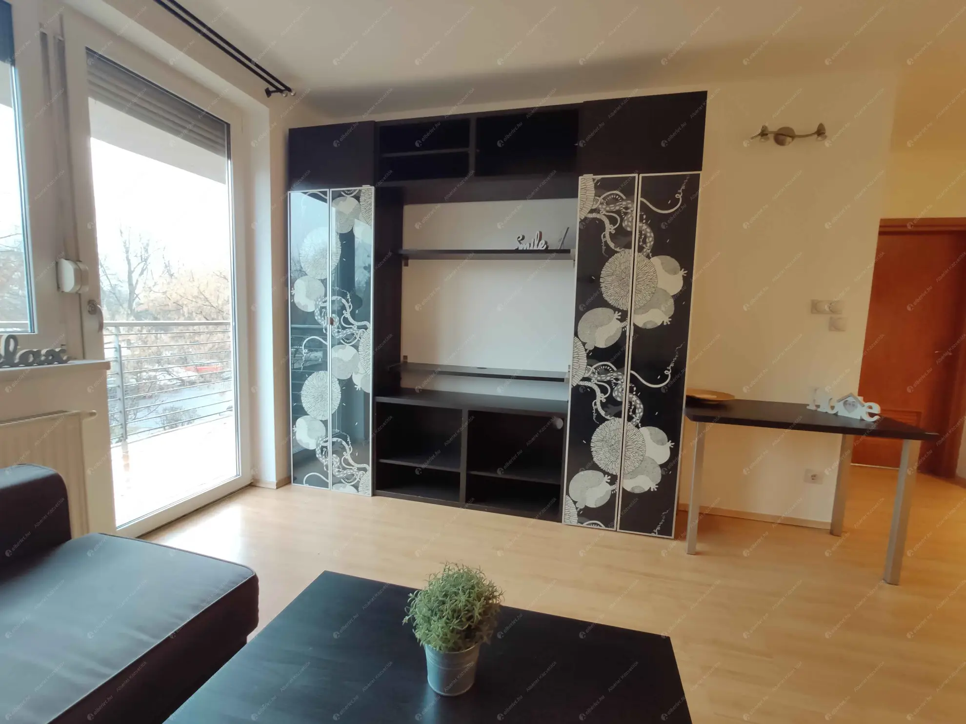 Kiadó albérlet 240000 Ft/hó áron: Budapest, IX. kerület  Haller utca. Mérete: 45 nm, 2 szobás | Alberlet.hu - 6611111