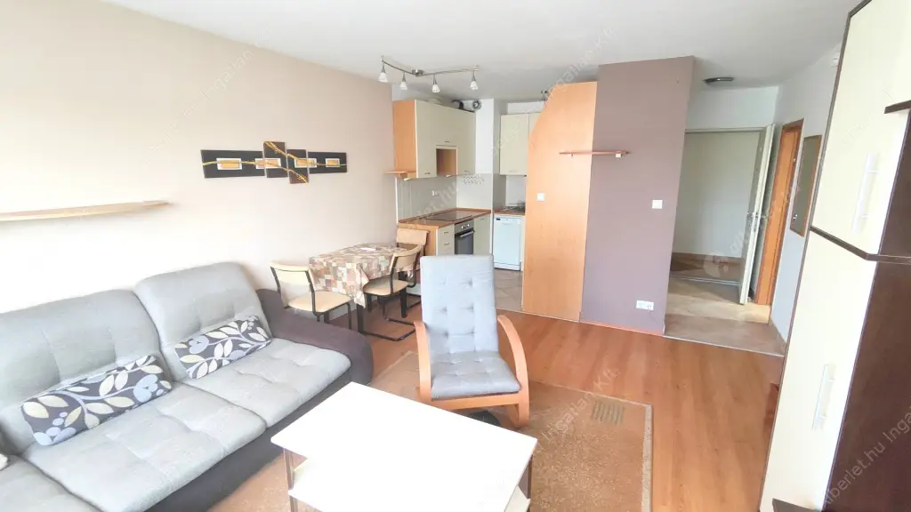 Kiadó albérlet 250000 Ft/hó áron: Budapest, IX. kerület  Haller utca. Mérete: 49 nm, 2 szobás | Alberlet.hu - 6565970