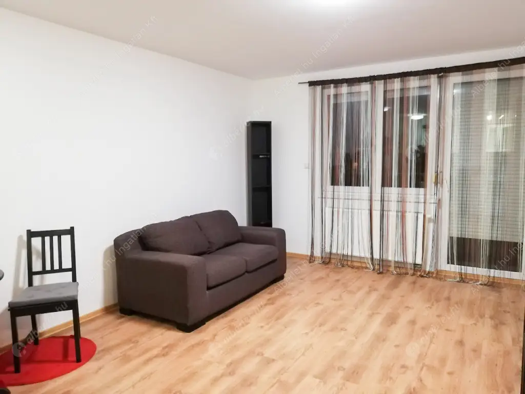 Kiadó albérlet 220000 Ft/hó áron: Budapest, IX. kerület  Haller utca. Mérete: 55 nm, 2 szobás | Alberlet.hu - 6598294