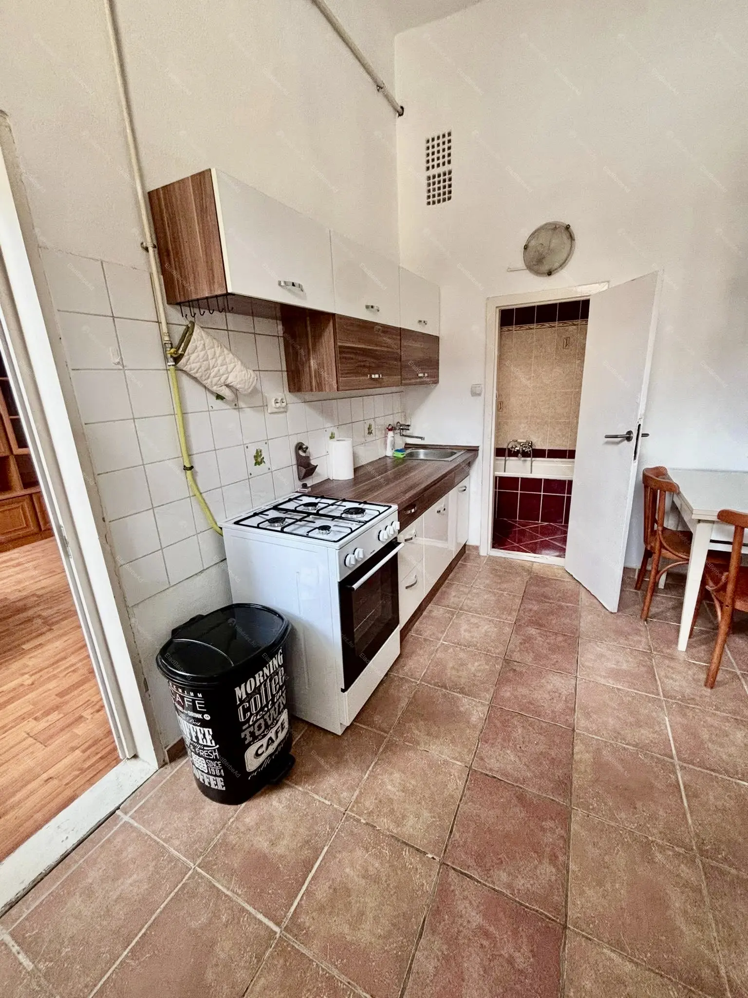 Kiadó albérlet 218000 Ft/hó áron: Budapest, IX. kerület  Hőgyes Endre utca. Mérete: 48 nm, 1 szobás | Alberlet.hu - 6687851