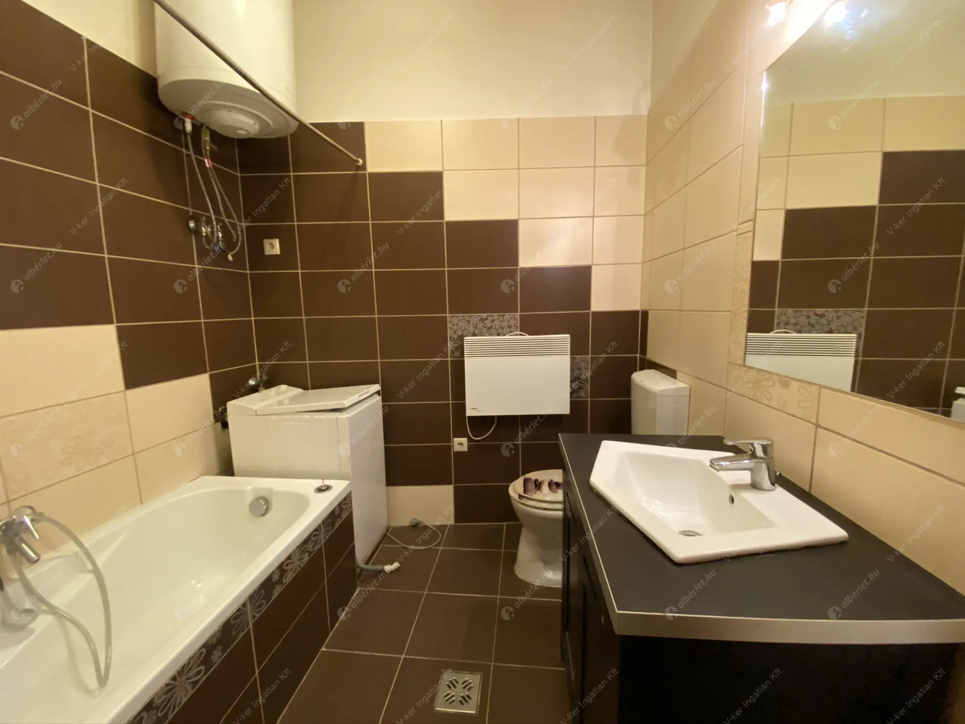 Kiadó albérlet 290000 Ft/hó áron: Budapest, IX. kerület  Hőgyes Endre utca. Mérete: 61 nm, 2 szobás | Alberlet.hu - 6588514