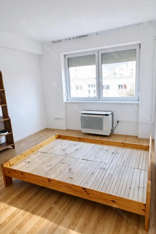 Kiadó albérlet 200000 Ft/hó áron: Budapest, IX. kerület  Ifjúmunkás utca. Mérete: 39 nm, 1 szobás | Alberlet.hu - 6667773