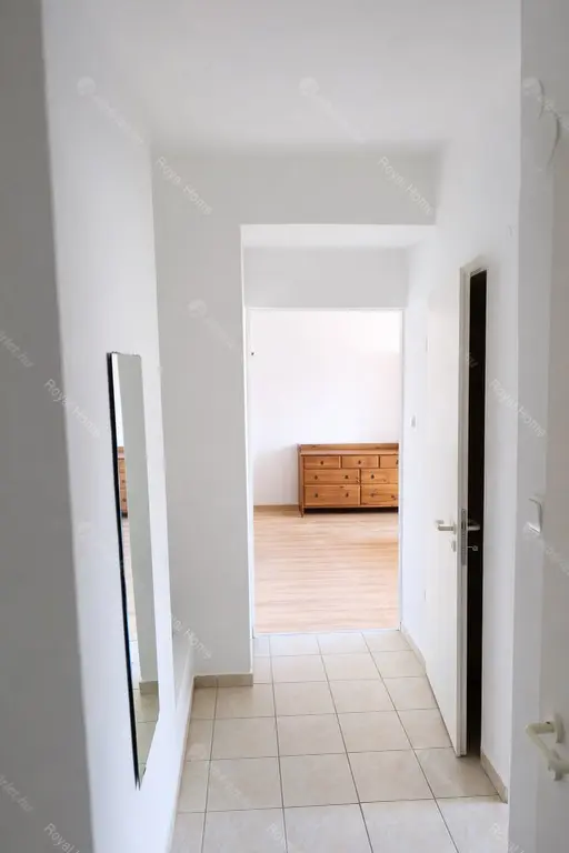 Kiadó albérlet 200000 Ft/hó áron: Budapest, IX. kerület  Ifjúmunkás utca. Mérete: 39 nm, 1 szobás | Alberlet.hu - 6667778