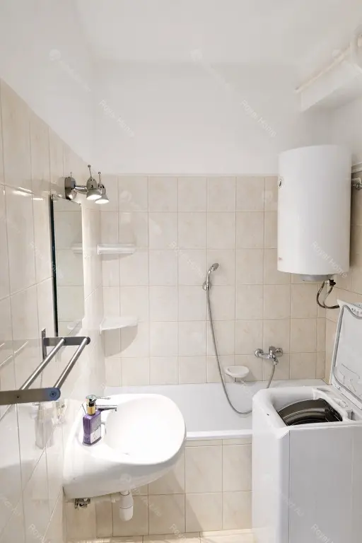 Kiadó albérlet 200000 Ft/hó áron: Budapest, IX. kerület  Ifjúmunkás utca. Mérete: 39 nm, 1 szobás | Alberlet.hu - 6667779