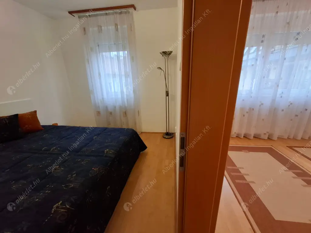 Kiadó albérlet 330000 Ft/hó áron: Budapest, IX. kerület  Kinizsi utca. Mérete: 61 nm, 2 szobás | Alberlet.hu - 6581509