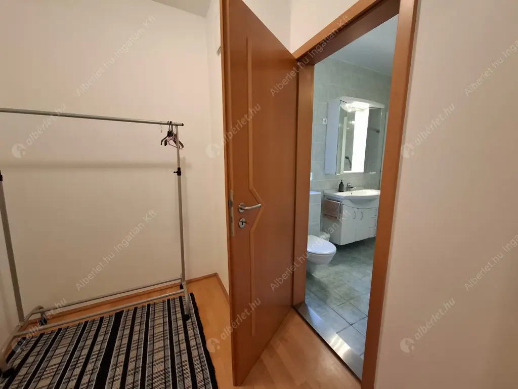 Kiadó albérlet 330000 Ft/hó áron: Budapest, IX. kerület  Kinizsi utca. Mérete: 61 nm, 2 szobás | Alberlet.hu - 6581511