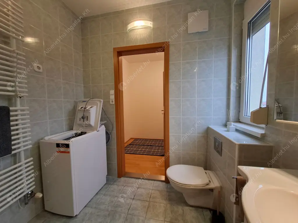 Kiadó albérlet 330000 Ft/hó áron: Budapest, IX. kerület  Kinizsi utca. Mérete: 61 nm, 2 szobás | Alberlet.hu - 6581517