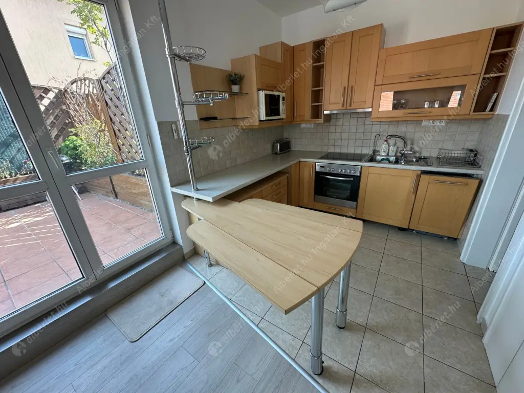 Kiadó albérlet 692000 Ft/hó áron: Budapest, IX. kerület  Kinizsi utca. Mérete: 80 nm, 3 szobás | Alberlet.hu - 6575028