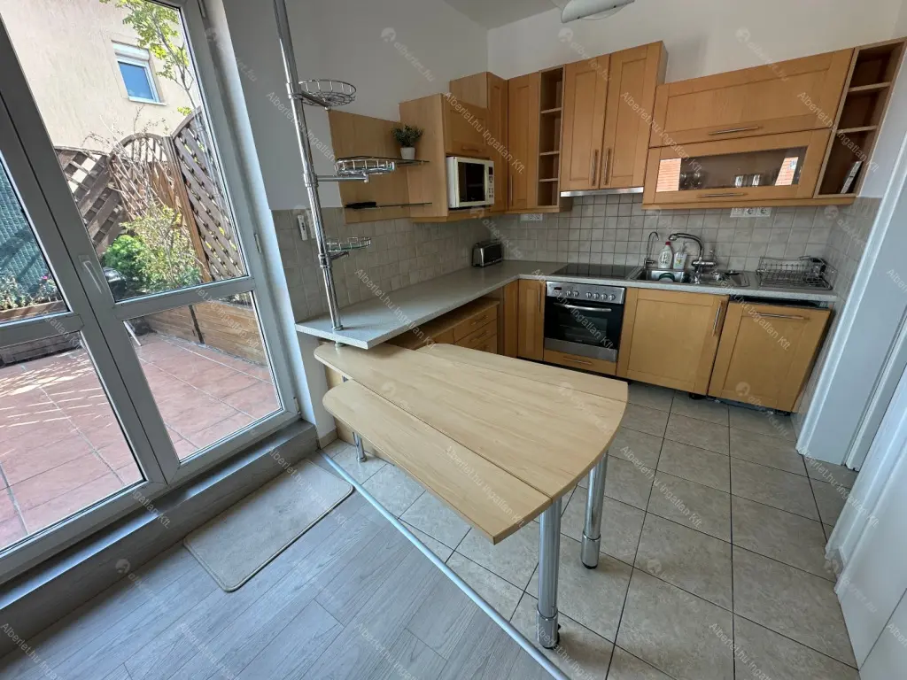 Kiadó albérlet 605000 Ft/hó áron: Budapest, IX. kerület  Kinizsi utca. Mérete: 80 nm, 3 szobás | Alberlet.hu - 6638750