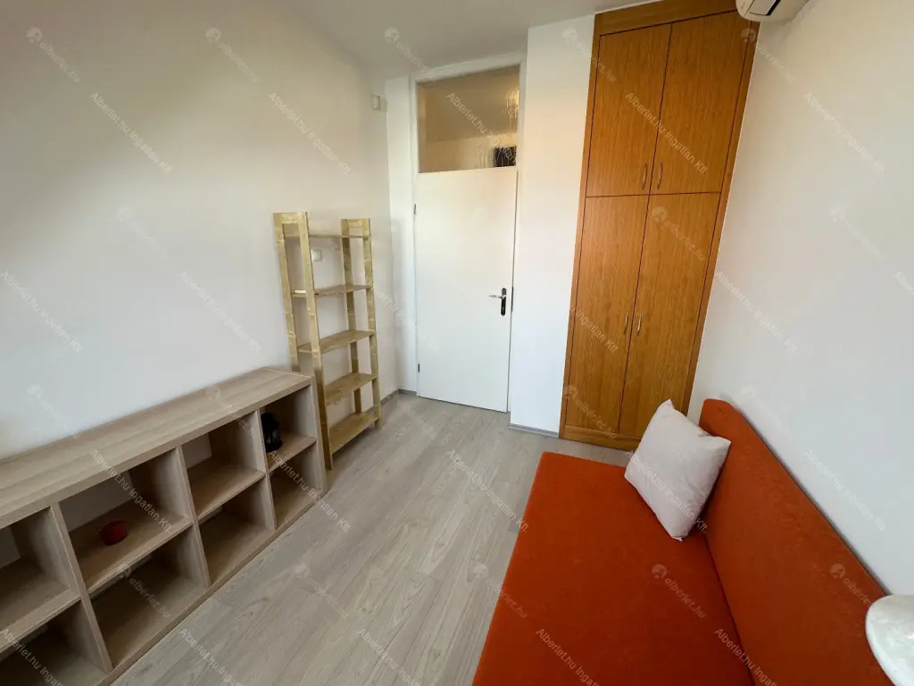 Kiadó albérlet 605000 Ft/hó áron: Budapest, IX. kerület  Kinizsi utca. Mérete: 80 nm, 3 szobás | Alberlet.hu - 6638757