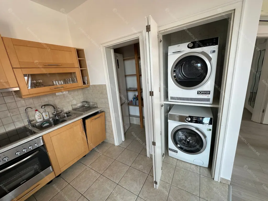 Kiadó albérlet 626000 Ft/hó áron: Budapest, IX. kerület  Kinizsi utca. Mérete: 80 nm, 3 szobás | Alberlet.hu - 6657945