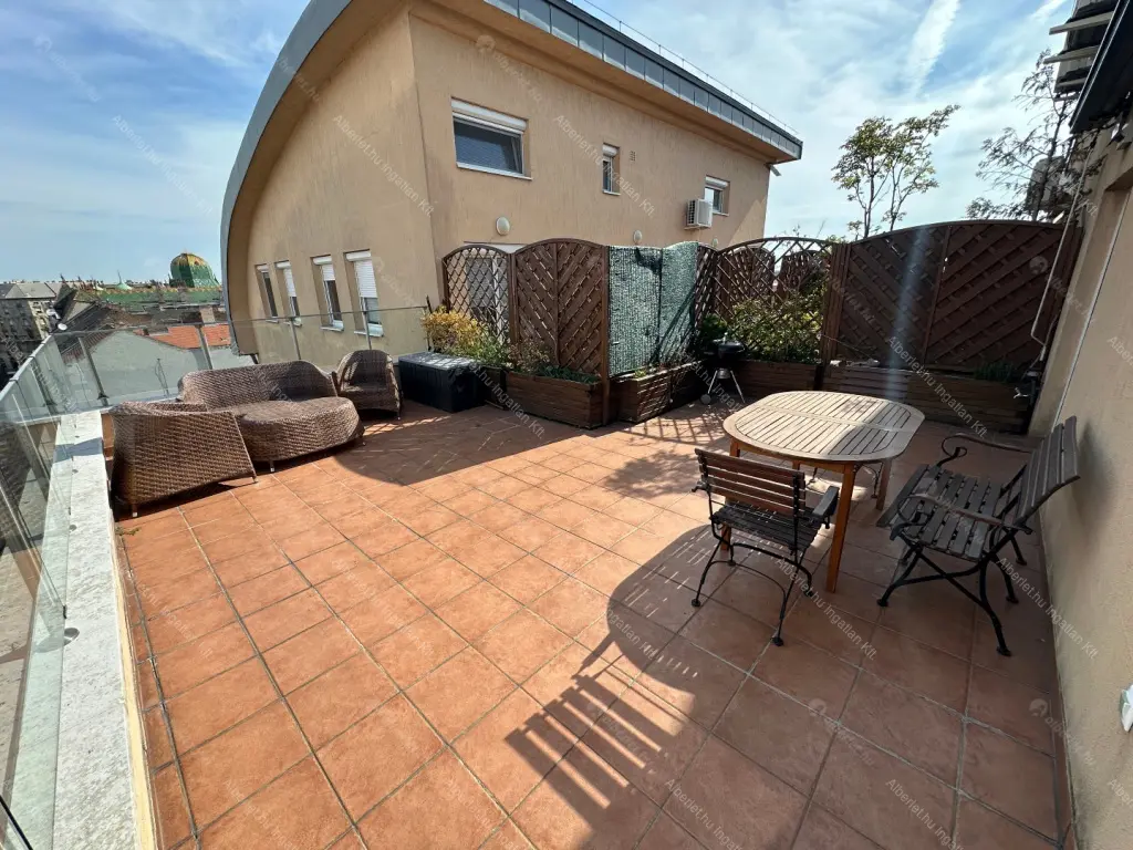 Kiadó albérlet 612000 Ft/hó áron: Budapest, IX. kerület  Kinizsi utca. Mérete: 80 nm, 3 szobás | Alberlet.hu - 6682007