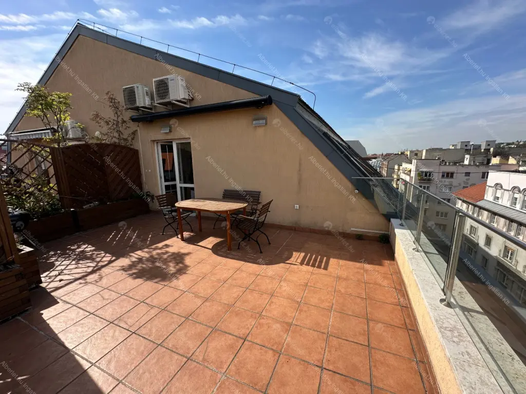 Kiadó albérlet 612000 Ft/hó áron: Budapest, IX. kerület  Kinizsi utca. Mérete: 80 nm, 3 szobás | Alberlet.hu - 6682017