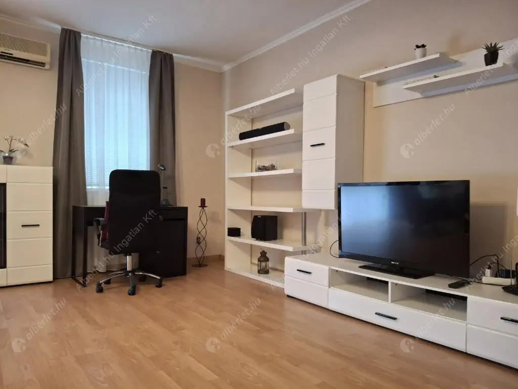Kiadó albérlet 400000 Ft/hó áron: Budapest, IX. kerület  Kinizsi utca. Mérete: 84 nm, 2 szobás | Alberlet.hu - 6586653