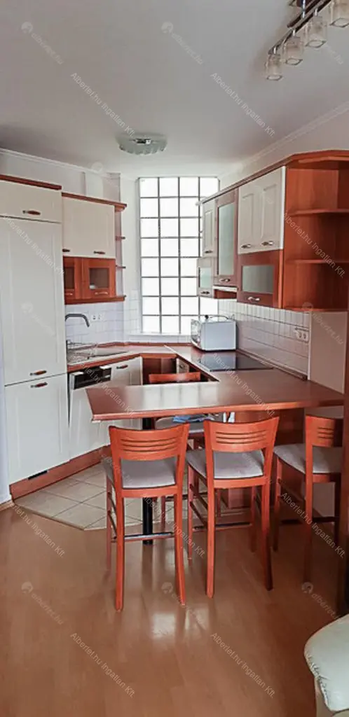 Kiadó albérlet 320000 Ft/hó áron: Budapest, IX. kerület  Knézits utca. Mérete: 58 nm, 2 szobás | Alberlet.hu - 6699915