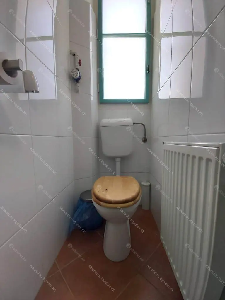 Kiadó albérlet 370000 Ft/hó áron: Budapest, IX. kerület  Közraktár utca. Mérete: 100 nm, 3 szobás | Alberlet.hu - 6688310