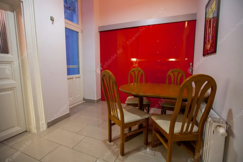 Kiadó albérlet 380000 Ft/hó áron: Budapest, IX. kerület  Közraktár utca. Mérete: 82 nm, 3 szobás | Alberlet.hu - 6585084