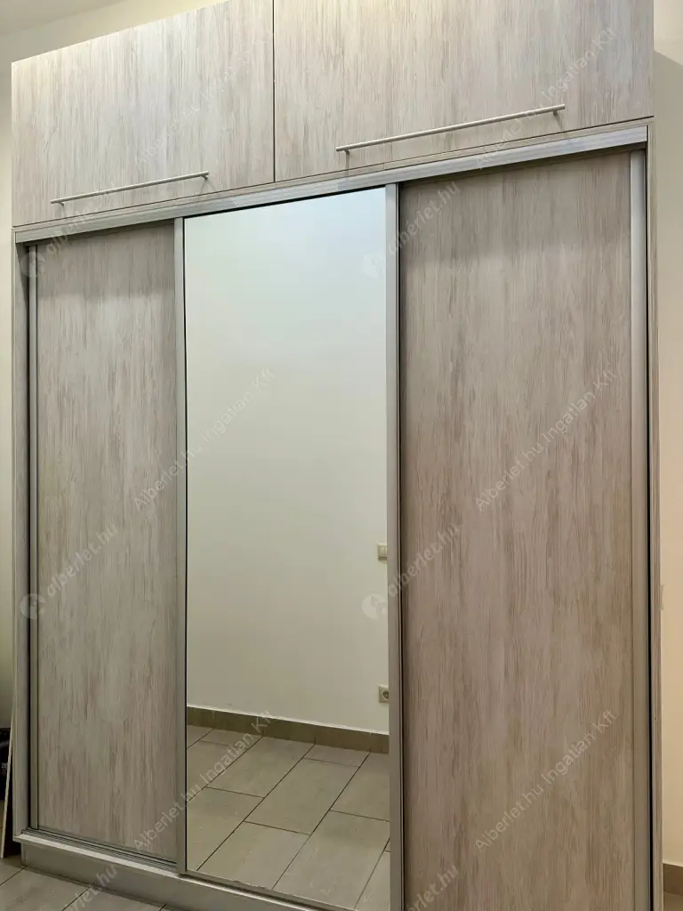 Kiadó albérlet 380000 Ft/hó áron: Budapest, IX. kerület  Közraktár utca. Mérete: 82 nm, 3 szobás | Alberlet.hu - 6585097