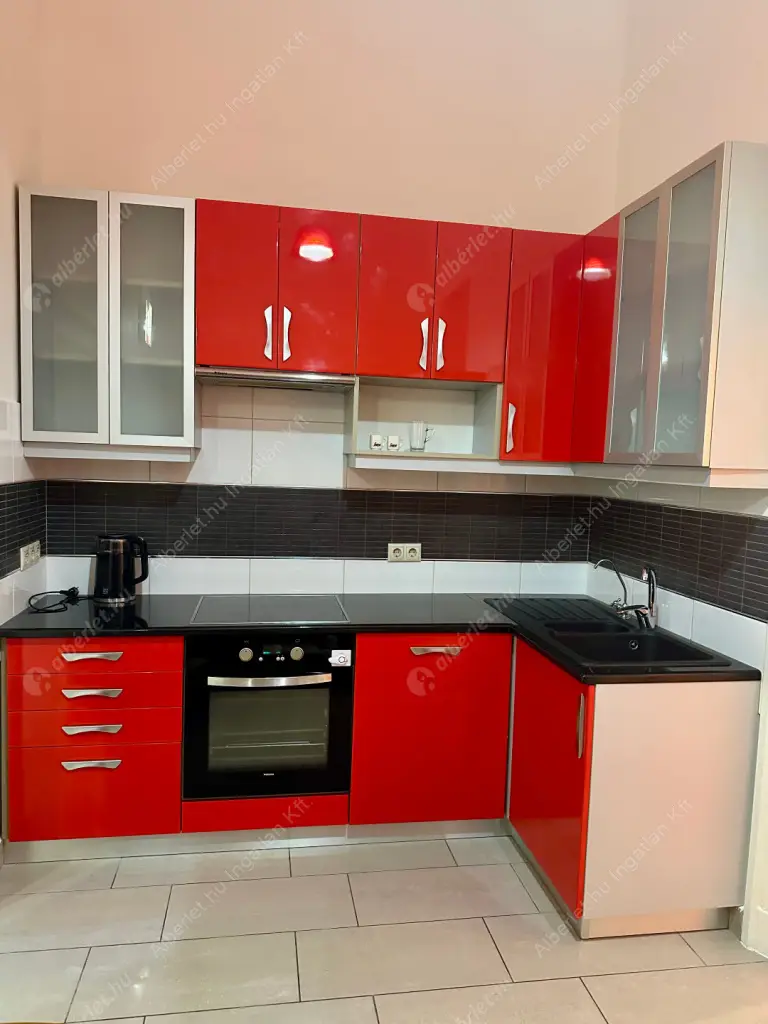 Kiadó albérlet 350000 Ft/hó áron: Budapest, IX. kerület  Közraktár utca. Mérete: 82 nm, 3 szobás | Alberlet.hu - 6603378