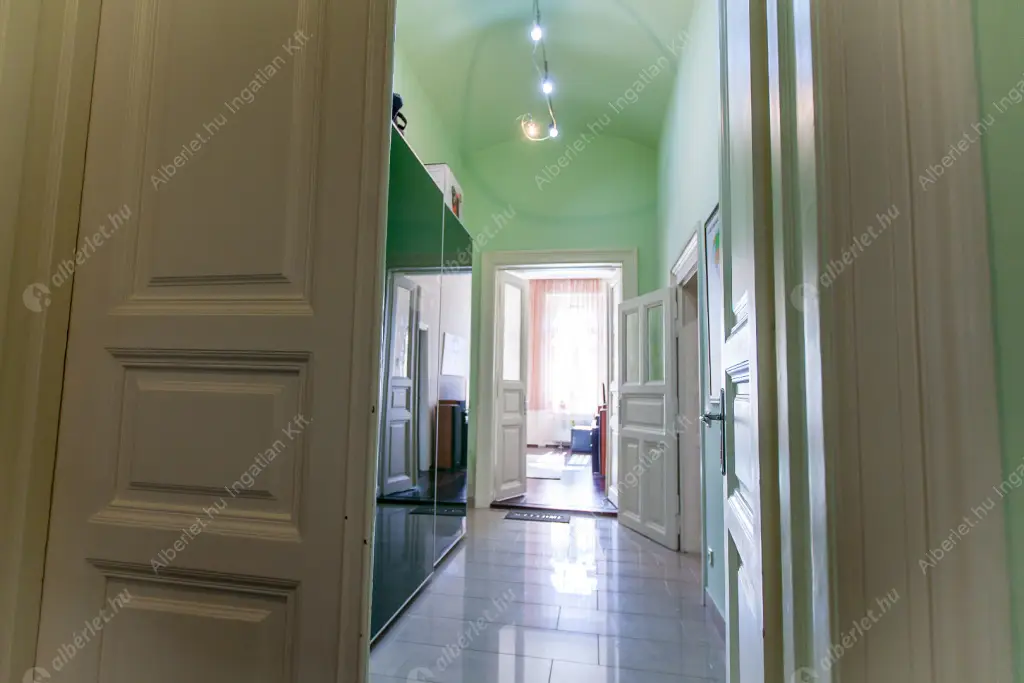 Kiadó albérlet 350000 Ft/hó áron: Budapest, IX. kerület  Közraktár utca. Mérete: 82 nm, 3 szobás | Alberlet.hu - 6603381