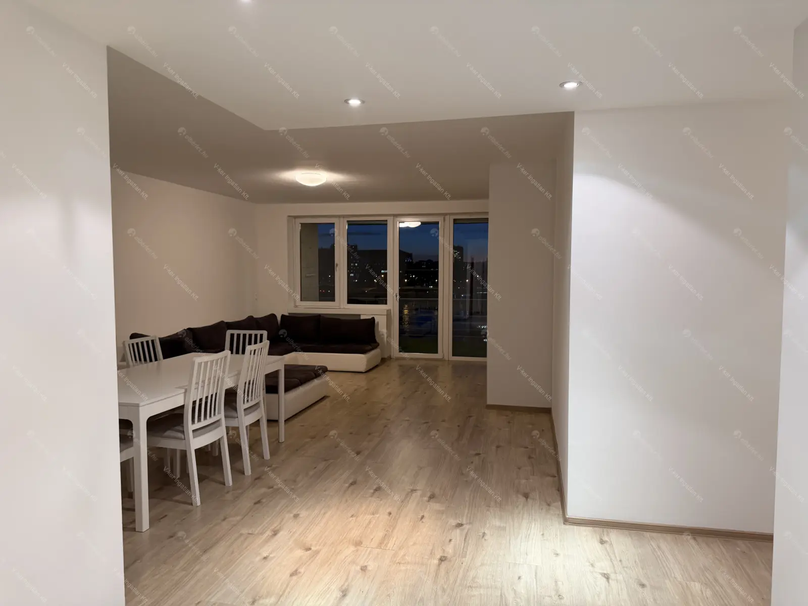 Kiadó albérlet 600000 Ft/hó áron: Budapest, IX. kerület  Lechner Ödön fasor. Mérete: 116 nm, 3 szobás | Alberlet.hu - 6666091