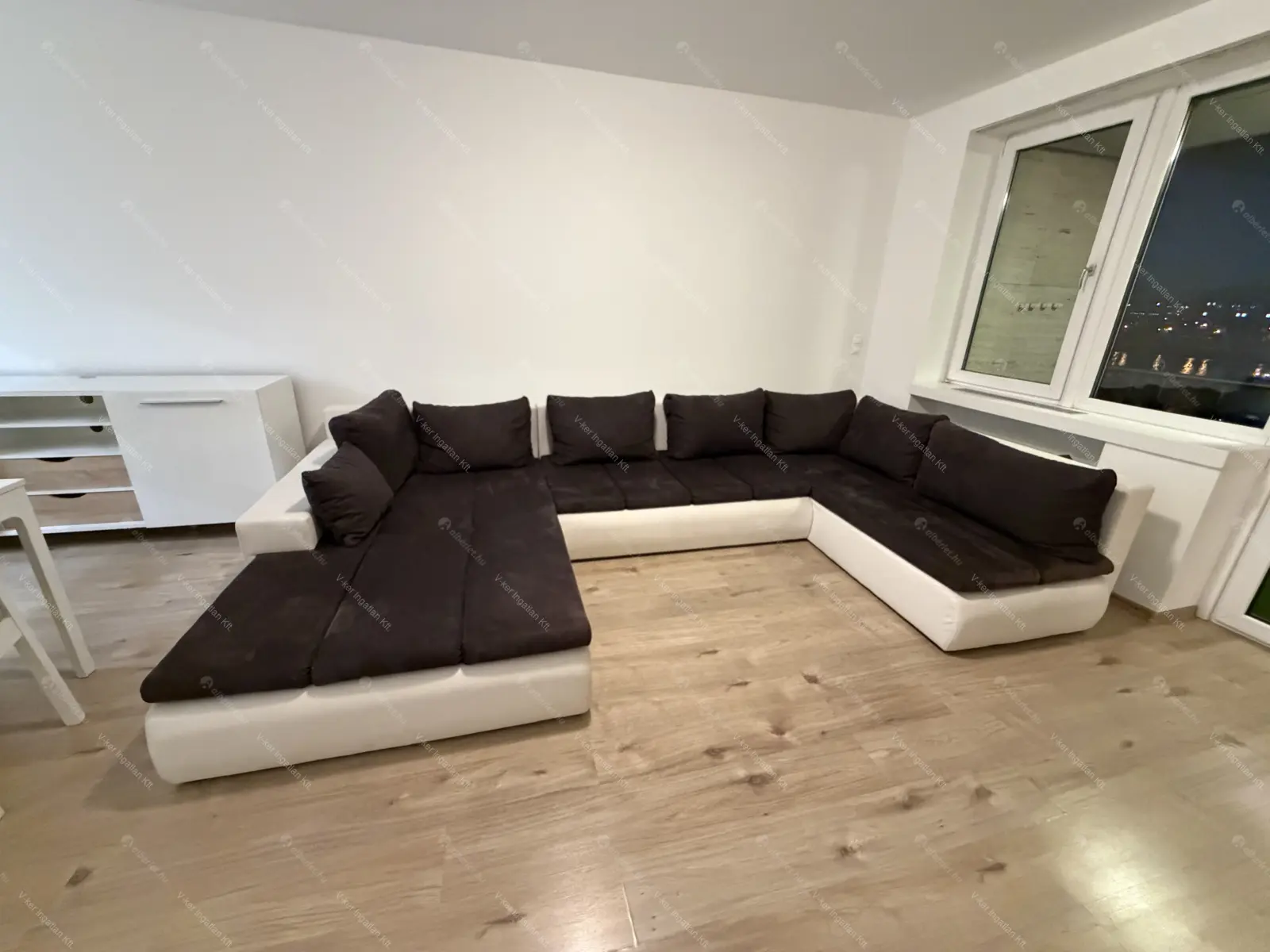 Kiadó albérlet 600000 Ft/hó áron: Budapest, IX. kerület  Lechner Ödön fasor. Mérete: 116 nm, 3 szobás | Alberlet.hu - 6666108