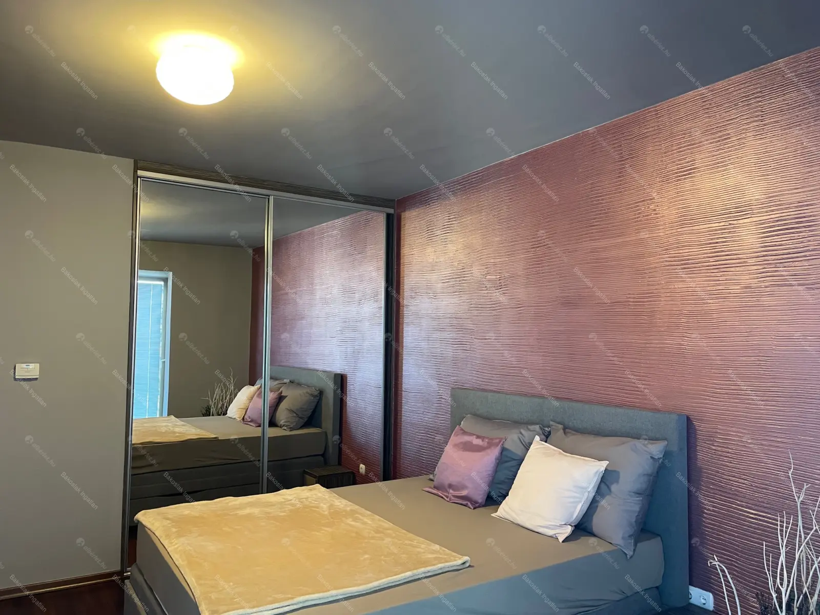 Kiadó albérlet 912000 Ft/hó áron: Budapest, IX. kerület  Lechner Ödön fasor. Mérete: 130 nm, 4 szobás | Alberlet.hu - 6700958