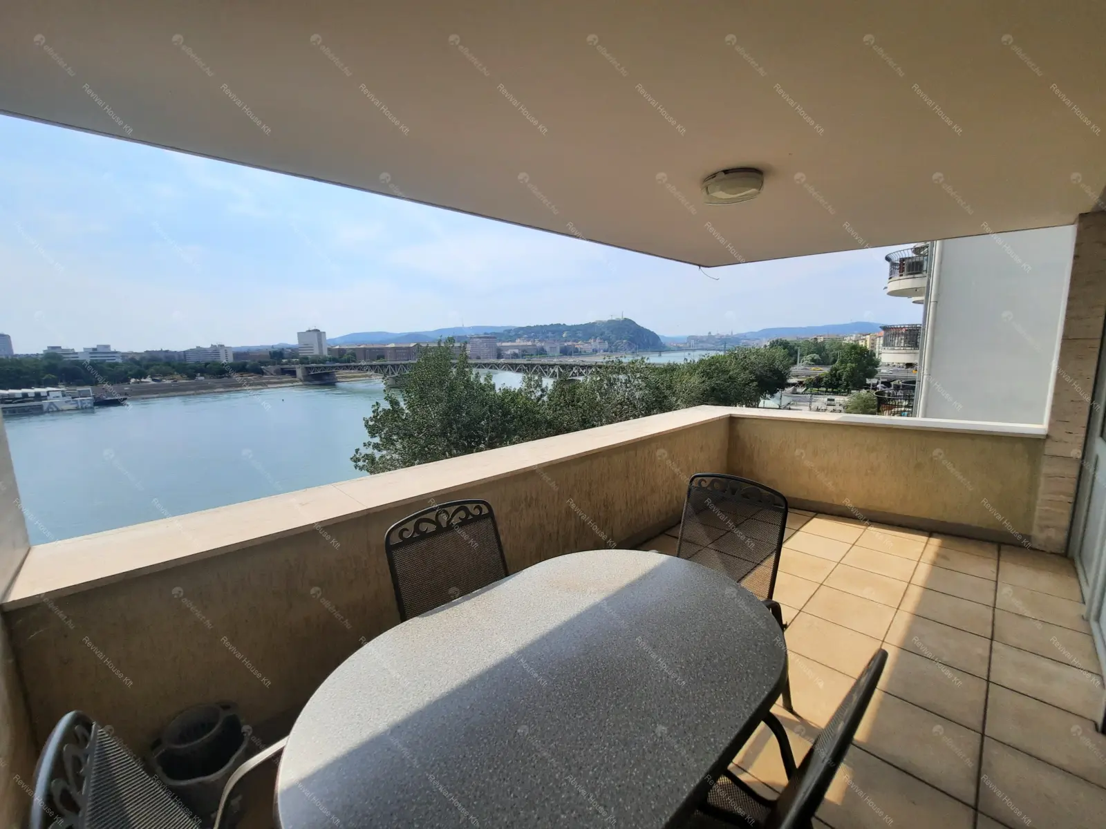 Kiadó albérlet 1322000 Ft/hó áron: Budapest, IX. kerület  Lechner Ödön fasor. Mérete: 147 nm, 4 szobás | Alberlet.hu - 6655751