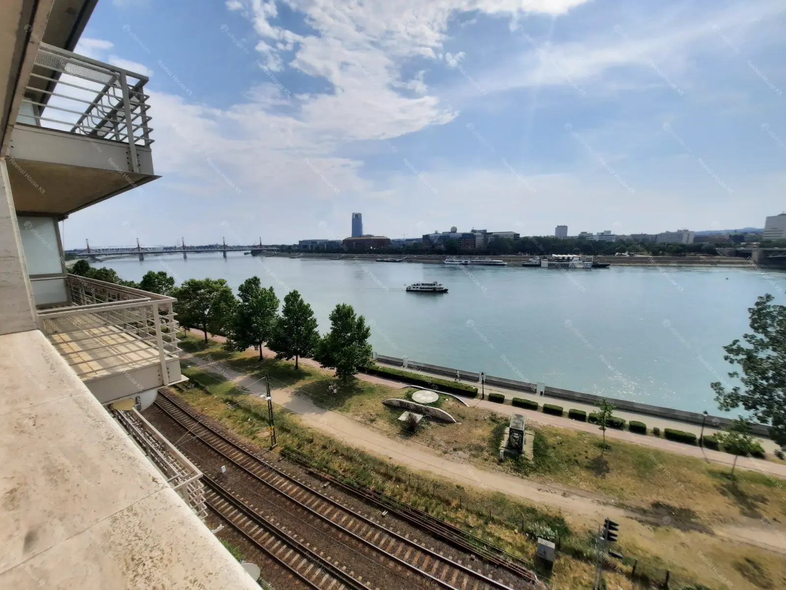 Kiadó albérlet 1322000 Ft/hó áron: Budapest, IX. kerület  Lechner Ödön fasor. Mérete: 147 nm, 4 szobás | Alberlet.hu - 6655754