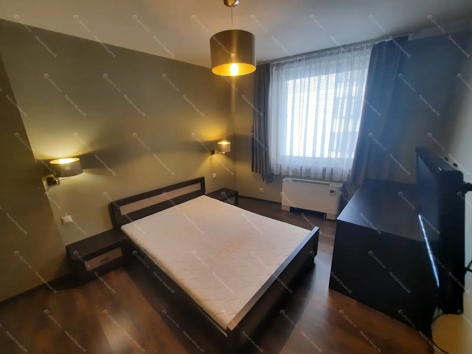 Kiadó albérlet 1322000 Ft/hó áron: Budapest, IX. kerület  Lechner Ödön fasor. Mérete: 147 nm, 4 szobás | Alberlet.hu - 6655768