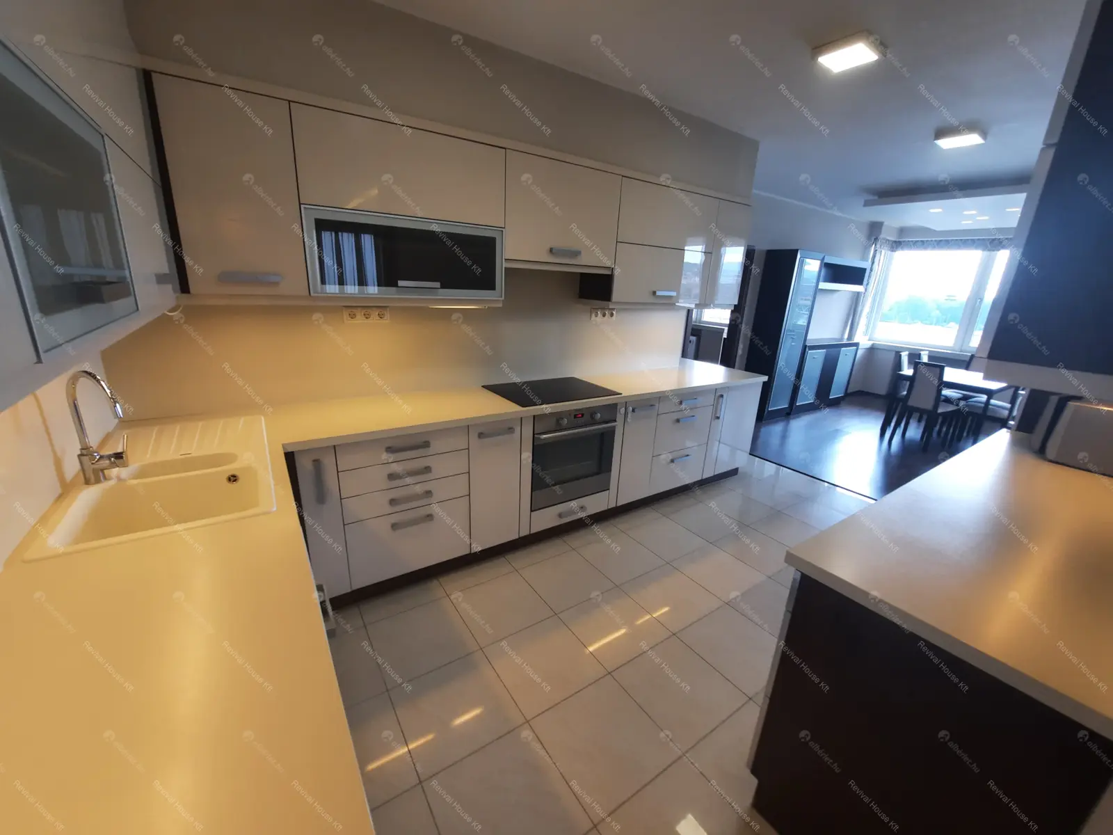 Kiadó albérlet 1322000 Ft/hó áron: Budapest, IX. kerület  Lechner Ödön fasor. Mérete: 147 nm, 4 szobás | Alberlet.hu - 6655773