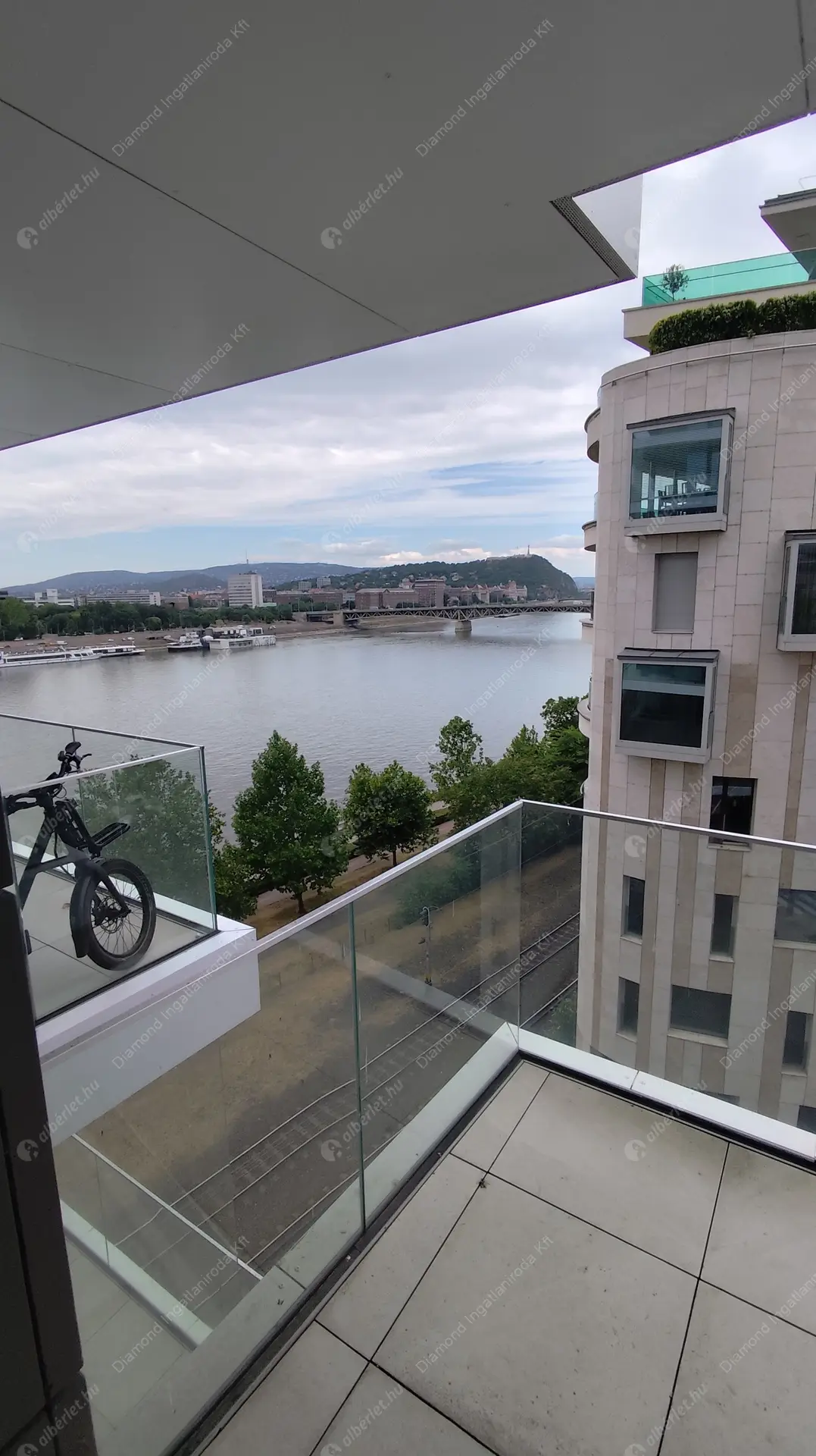 Kiadó albérlet 600000 Ft/hó áron: Budapest, IX. kerület  Lechner Ödön fasor. Mérete: 60 nm, 2 szobás | Alberlet.hu - 6479996