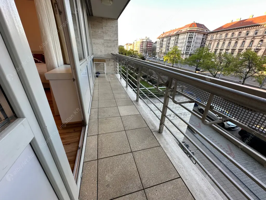 Kiadó albérlet 350000 Ft/hó áron: Budapest, IX. kerület  Lechner Ödön fasor. Mérete: 60 nm, 2 szobás | Alberlet.hu - 6516922