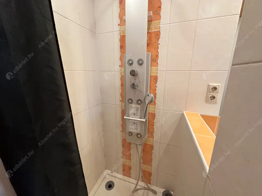 Kiadó albérlet 350000 Ft/hó áron: Budapest, IX. kerület  Lechner Ödön fasor. Mérete: 60 nm, 2 szobás | Alberlet.hu - 6516926