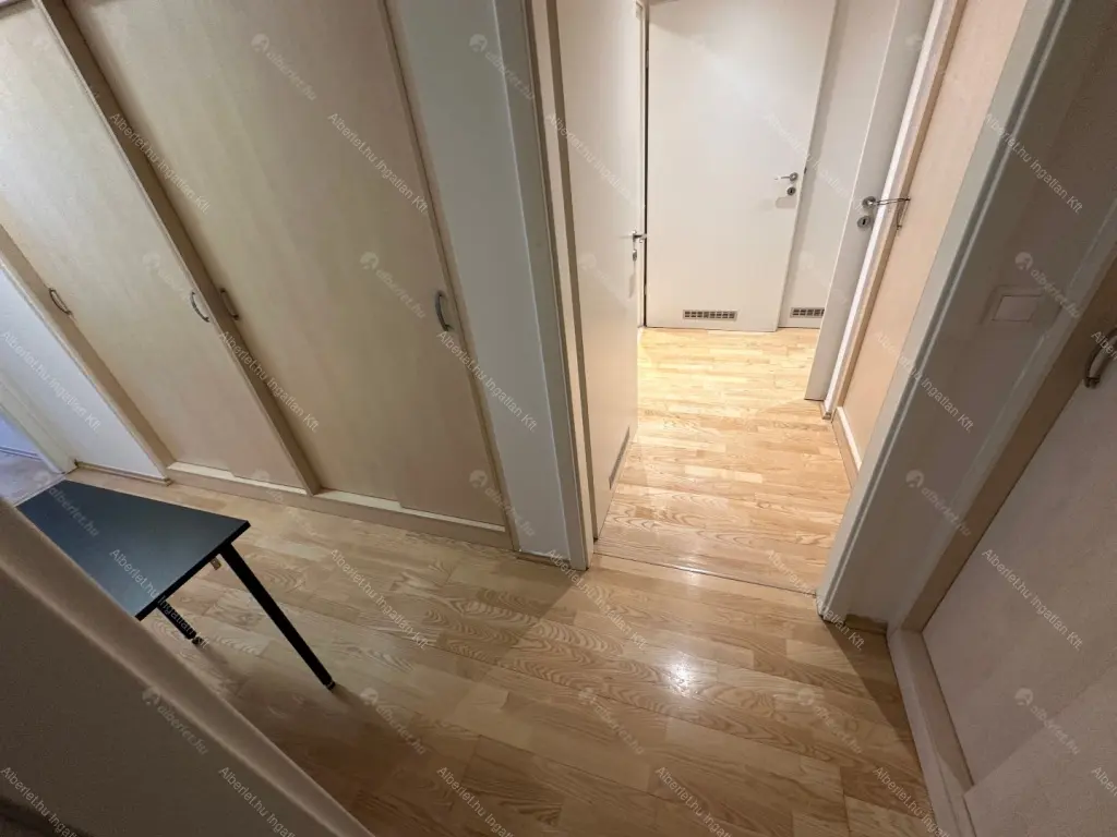 Kiadó albérlet 350000 Ft/hó áron: Budapest, IX. kerület  Lechner Ödön fasor. Mérete: 74 nm, 2 szobás | Alberlet.hu - 6662209