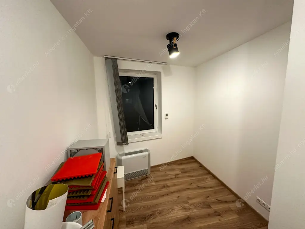 Kiadó albérlet 500000 Ft/hó áron: Budapest, IX. kerület  Lechner Ödön fasor. Mérete: 79 nm, 2 szobás | Alberlet.hu - 6577486