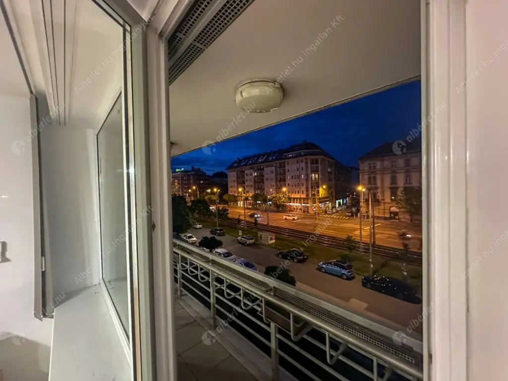 Kiadó albérlet 500000 Ft/hó áron: Budapest, IX. kerület  Lechner Ödön fasor. Mérete: 79 nm, 3 szobás | Alberlet.hu - 6593082