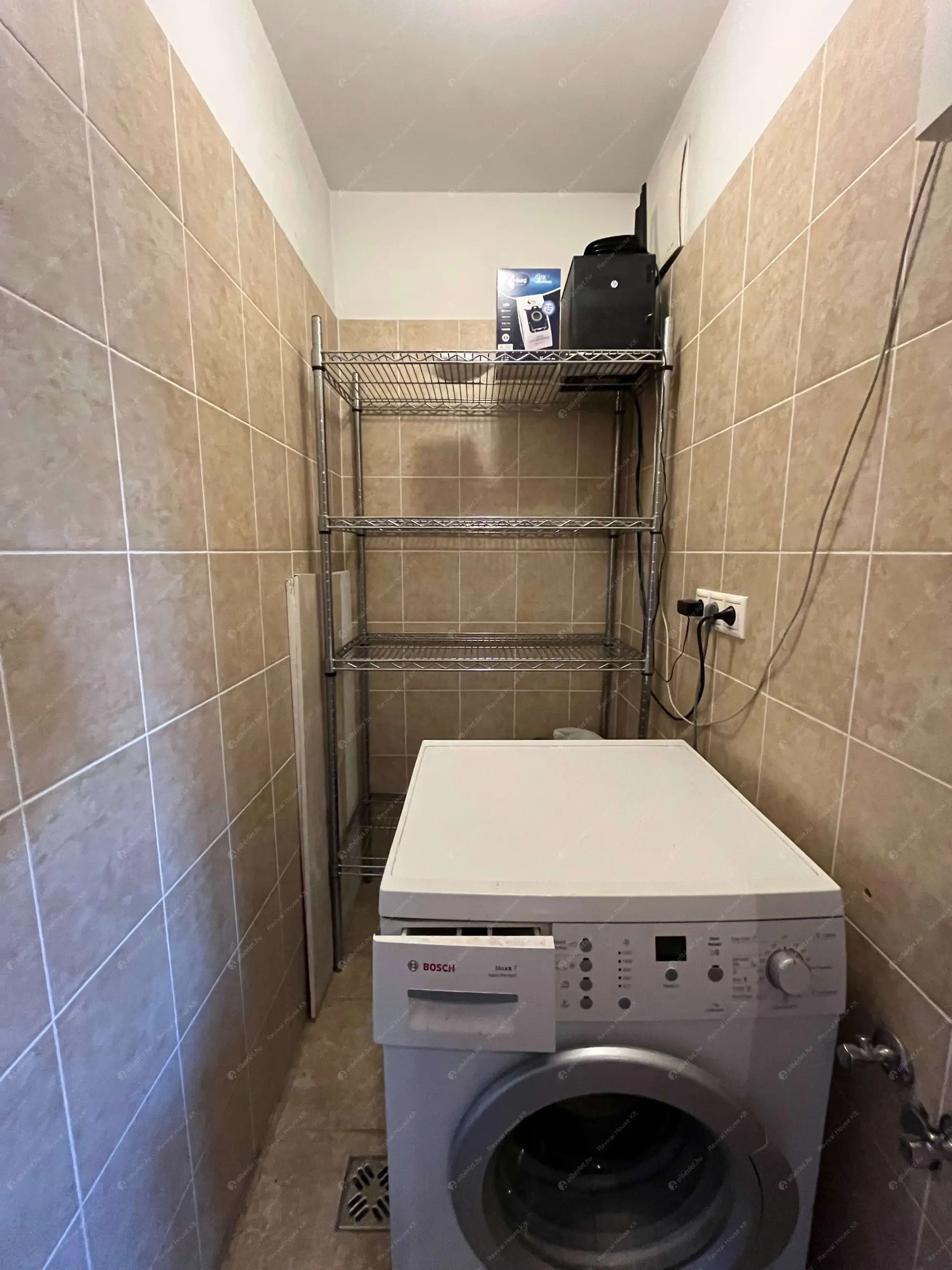 Kiadó albérlet 580000 Ft/hó áron: Budapest, IX. kerület  Lechner Ödön fasor. Mérete: 90 nm, 3 szobás | Alberlet.hu - 6581425