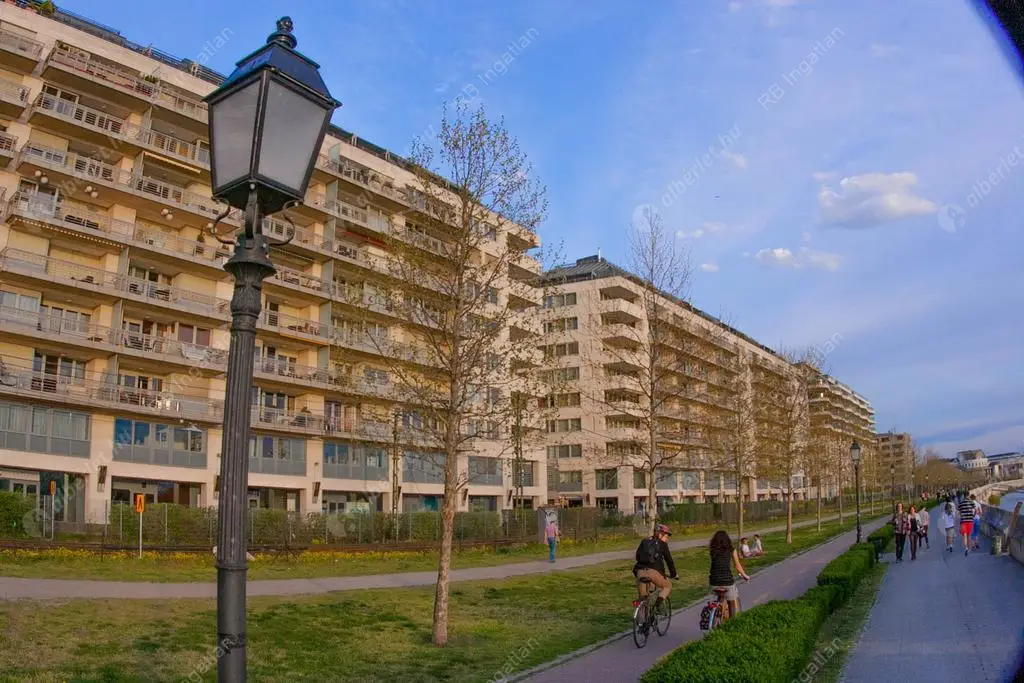 Kiadó albérlet 580000 Ft/hó áron: Budapest, IX. kerület  Lechner Ödön fasor. Mérete: 90 nm, 3 szobás | Alberlet.hu - 6581645