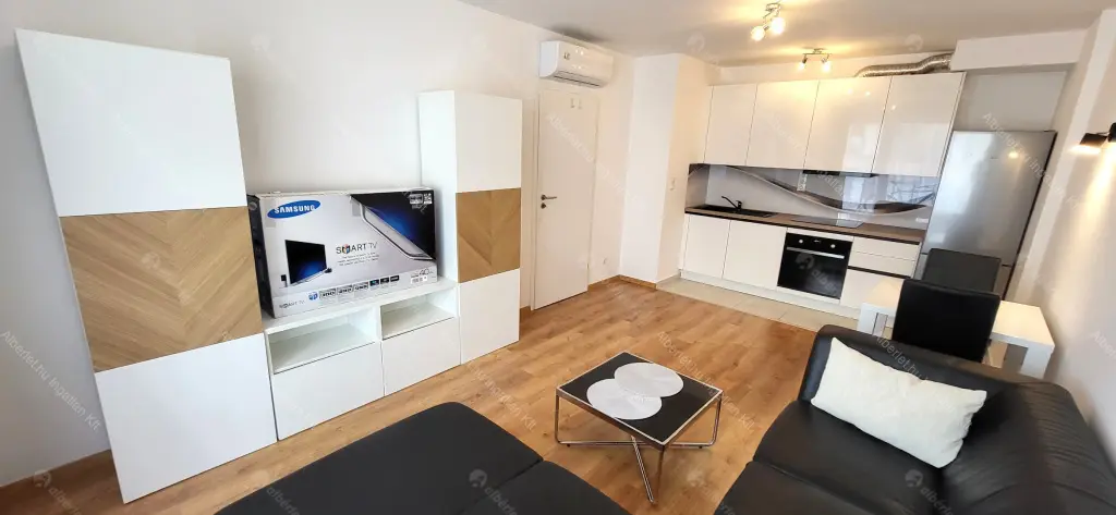 Kiadó albérlet 303000 Ft/hó áron: Budapest, IX. kerület  Lenhossék utca. Mérete: 45 nm, 2 szobás | Alberlet.hu - 6676891