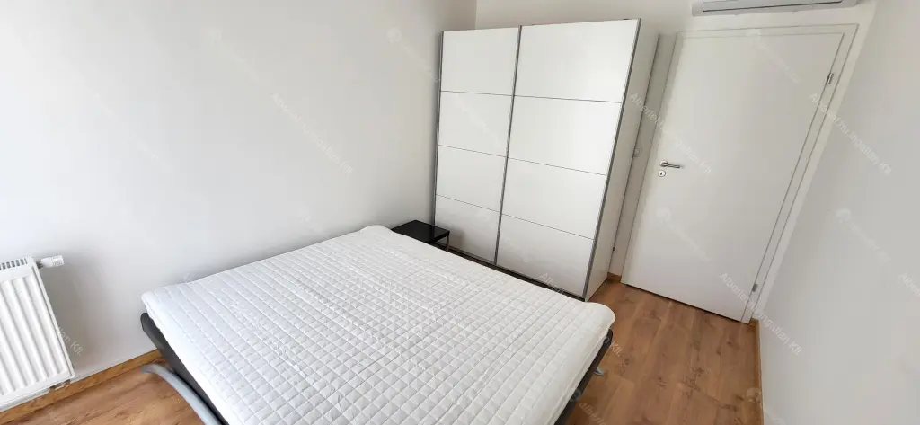 Kiadó albérlet 303000 Ft/hó áron: Budapest, IX. kerület  Lenhossék utca. Mérete: 45 nm, 2 szobás | Alberlet.hu - 6676895