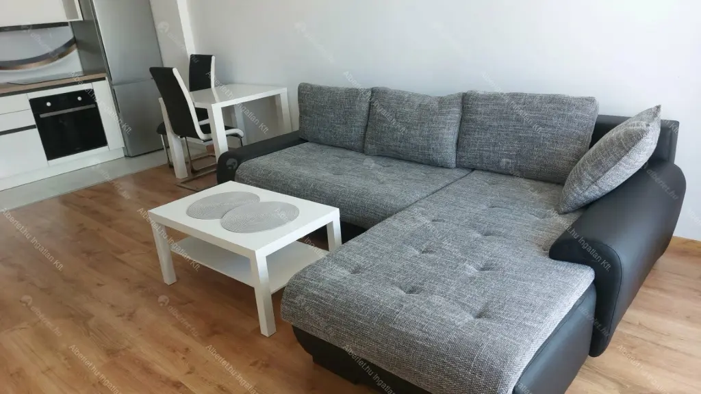 Kiadó albérlet 273000 Ft/hó áron: Budapest, IX. kerület  Lenhossék utca. Mérete: 45 nm, 2 szobás | Alberlet.hu - 6703589