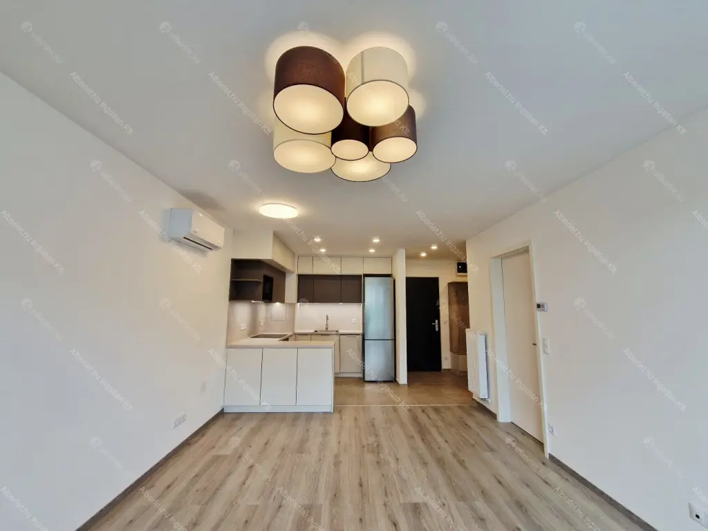 Kiadó albérlet 260000 Ft/hó áron: Budapest, IX. kerület  Lenhossék utca. Mérete: 49 nm, 2 szobás | Alberlet.hu - 6655272