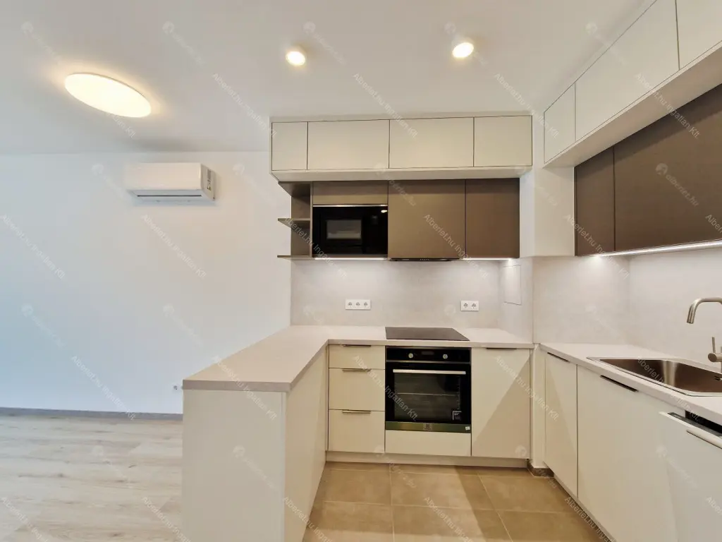 Kiadó albérlet 260000 Ft/hó áron: Budapest, IX. kerület  Lenhossék utca. Mérete: 49 nm, 2 szobás | Alberlet.hu - 6655286