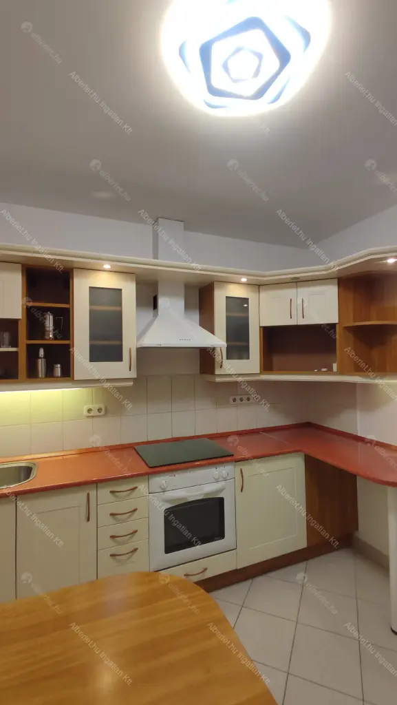 Kiadó albérlet 280000 Ft/hó áron: Budapest, IX. kerület  Lenhossék utca. Mérete: 51 nm, 2 szobás | Alberlet.hu - 6644295