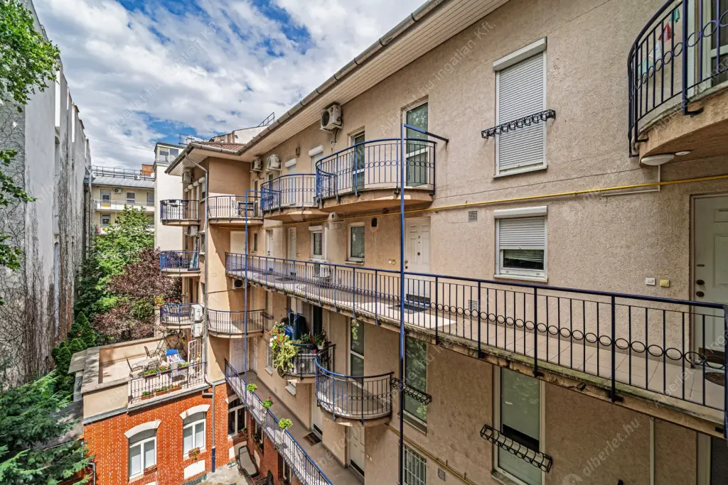 Kiadó albérlet 400000 Ft/hó áron: Budapest, IX. kerület  Liliom utca. Mérete: 63 nm, 2 szobás | Alberlet.hu - 6524699