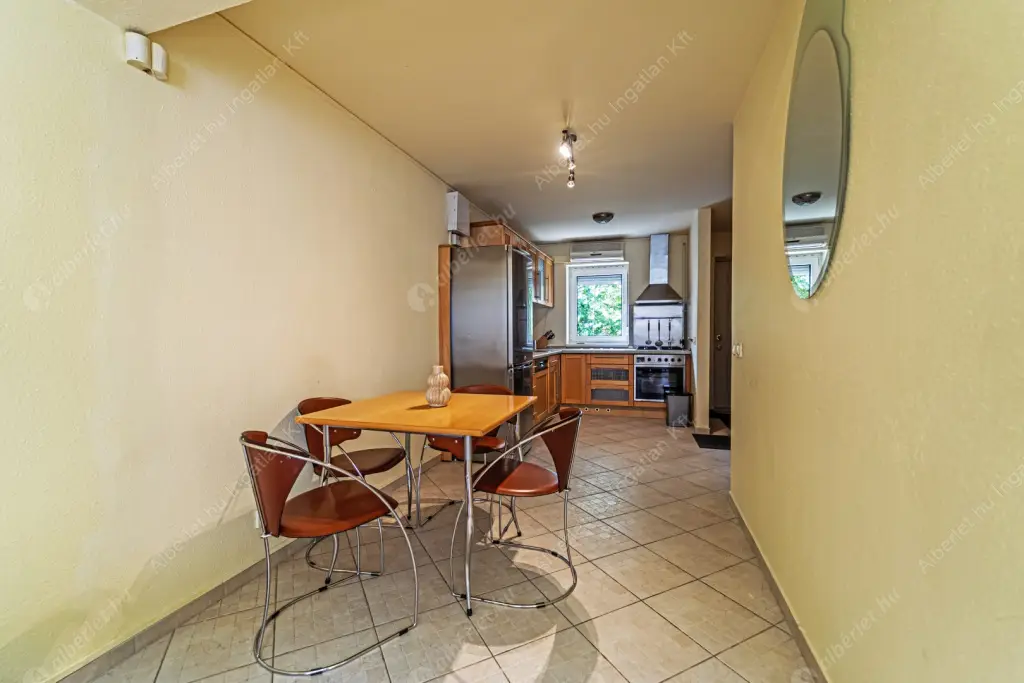 Kiadó albérlet 400000 Ft/hó áron: Budapest, IX. kerület  Liliom utca. Mérete: 63 nm, 2 szobás | Alberlet.hu - 6614244