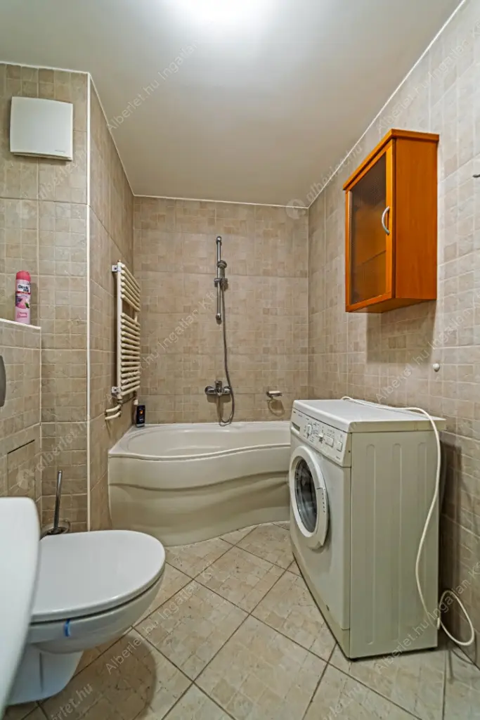 Kiadó albérlet 400000 Ft/hó áron: Budapest, IX. kerület  Liliom utca. Mérete: 63 nm, 2 szobás | Alberlet.hu - 6614248